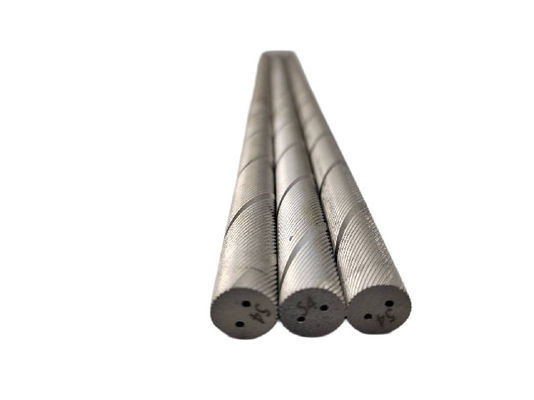13.0g/Cm3-15.58g/Cm3 Varilla espiral de tungsteno roscado con agujeros de enfriamiento dobles