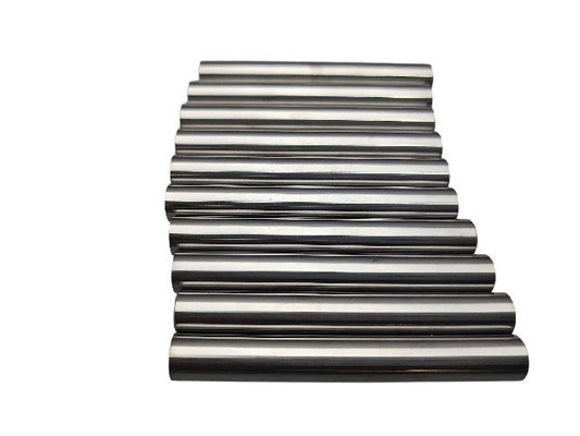 Barras de carburo de tungsteno de plata metálica con estructura cementada sólida resistente al impacto