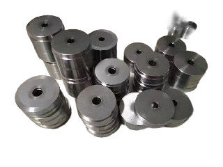 Moldes de fijación de carburo de tungsteno personalizados para diseño de moldes 3D o 2D